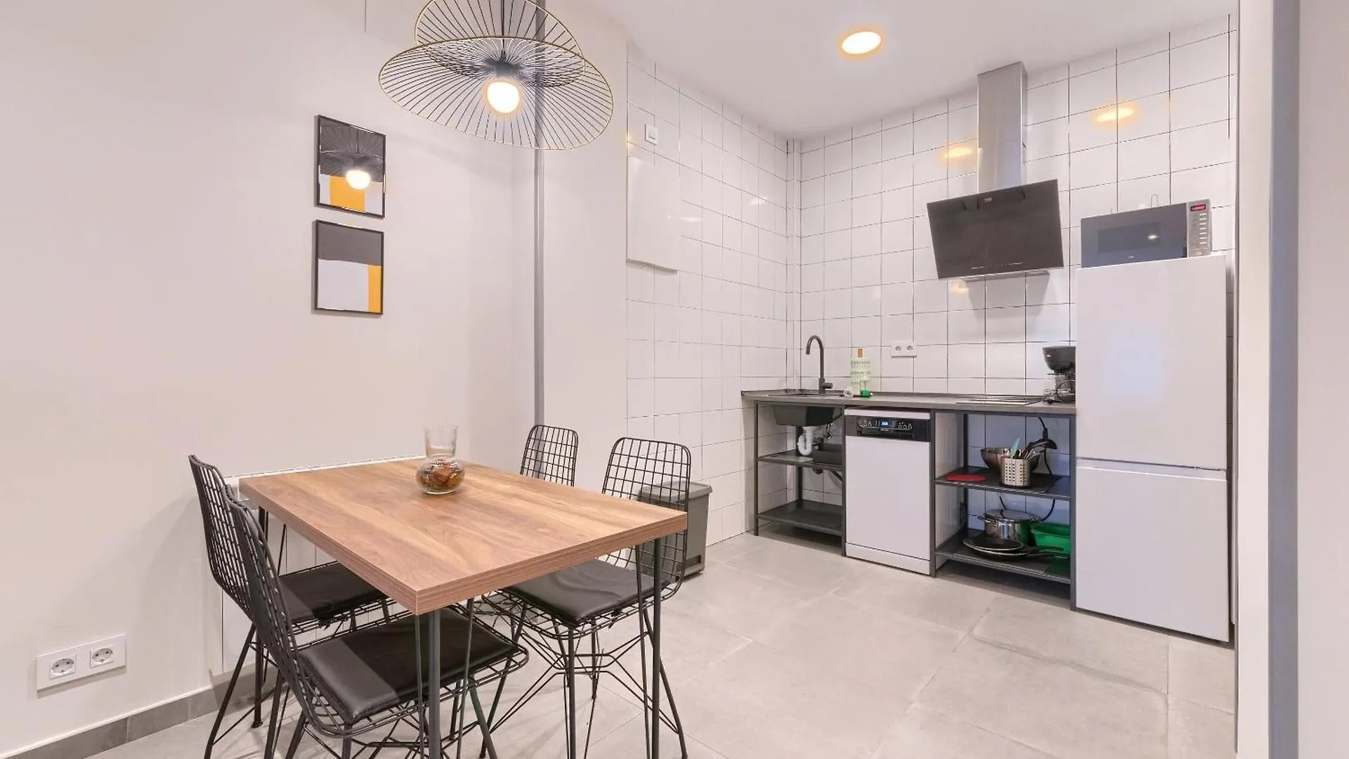 Apartamentos Basarrate Self Check In Bilbao 0*,  Spain